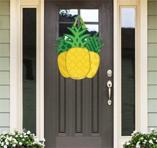 Patterned Pineapples Door Décor | Door Hangers | Door Décor