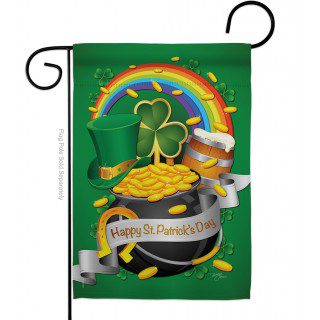 Happy St. Patrick's Day Garden Flag | St. Patrick's Day, Cool, Flags