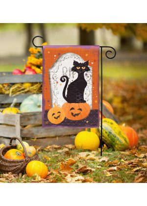 Black Cat and Pumpkins Garden Flag | Halloween, Garden, Flags